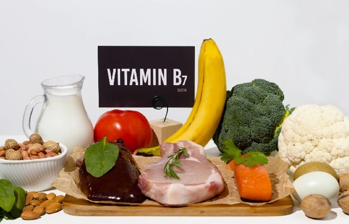 Vitamin B7: Hair Density