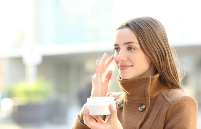The 9 Best Moisturizers for Winter and Their Benefits.