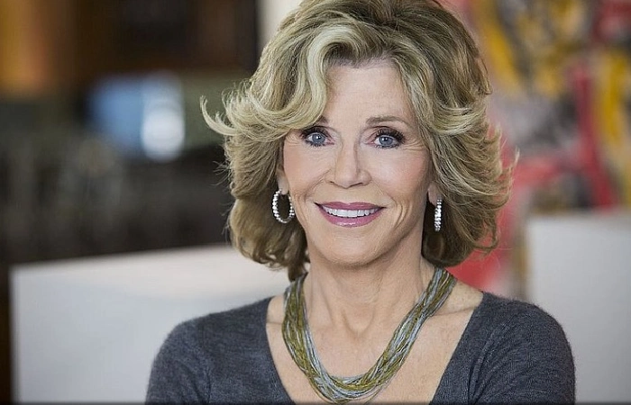 Jane Fonda's Hair Wigs. 'She's Not Afraid of Change'